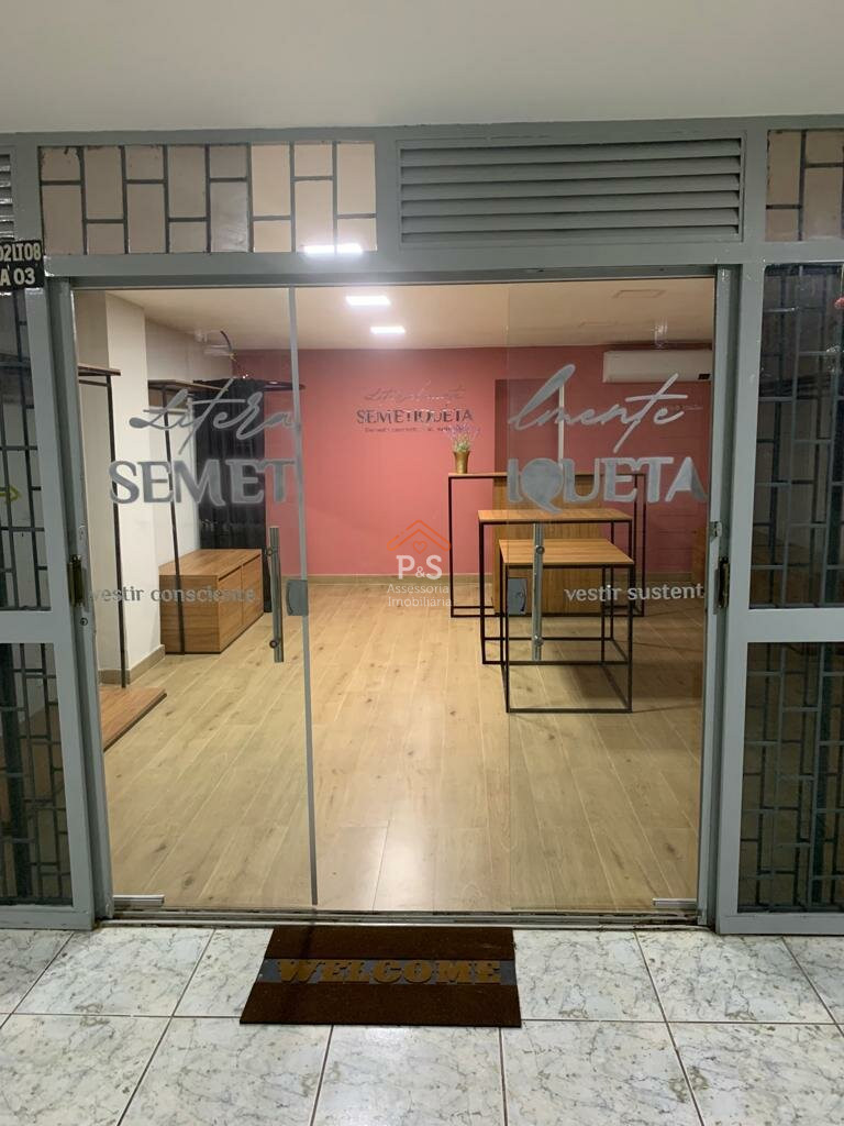 Vende-se Loja